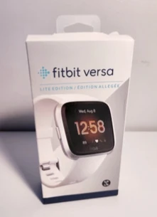 Fitbit Versa Lite Edition Smartwatch - photo 2