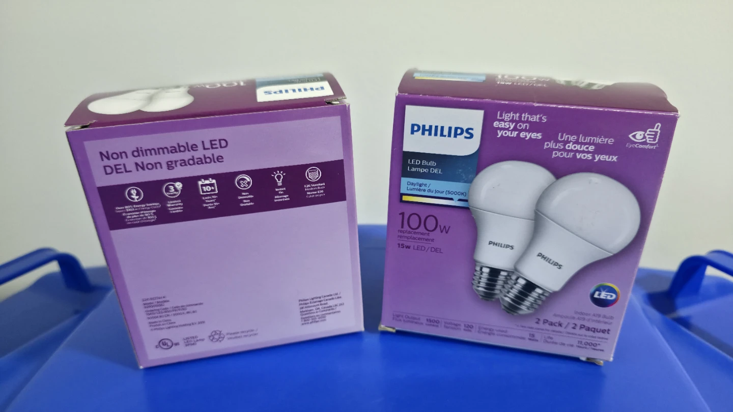 Philips LED Bulbs - 2 Pack