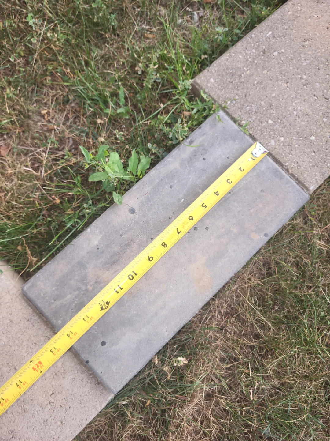 33 Concrete Pavers - photo 2