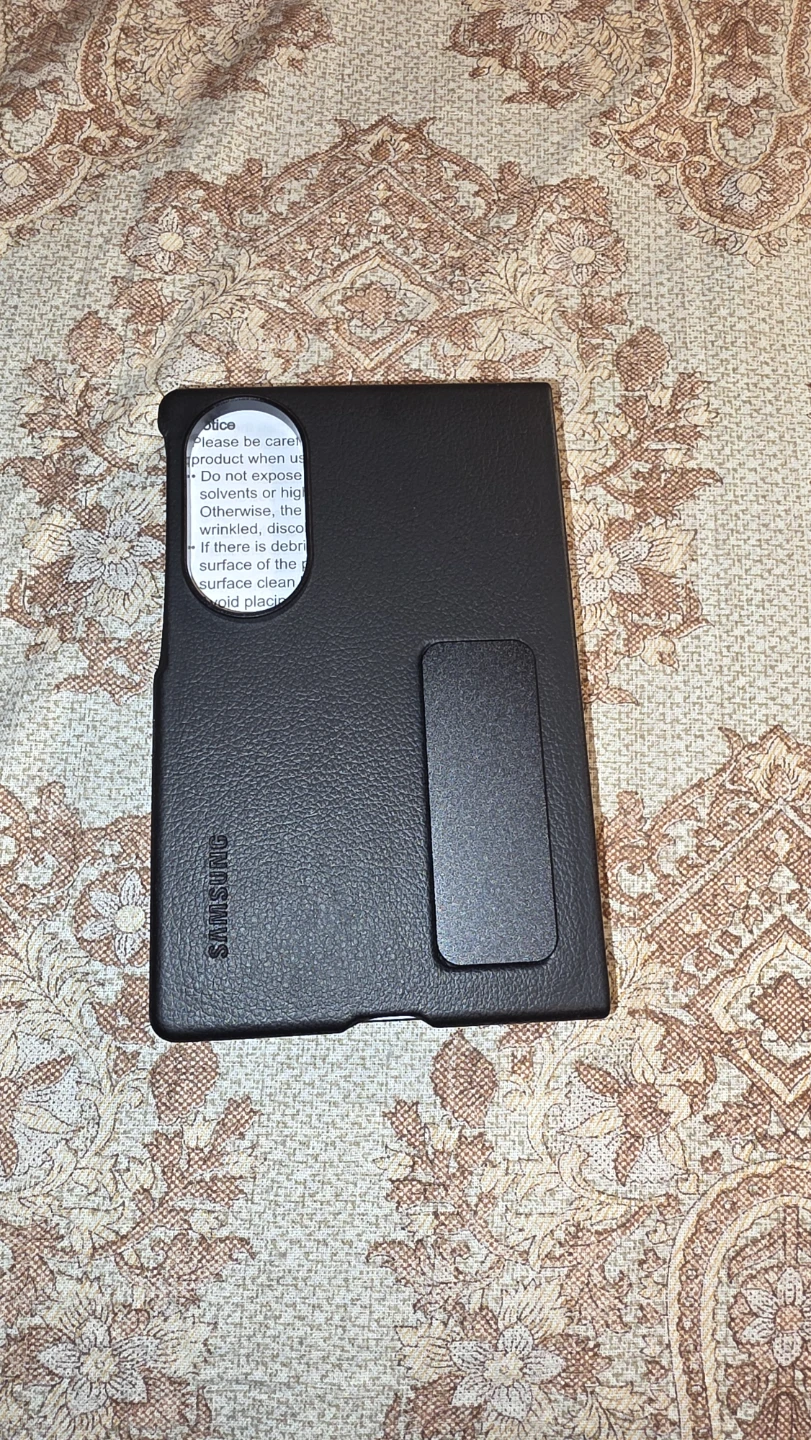 Samsung Galaxy New Fold 8 wide Cases - photo 3