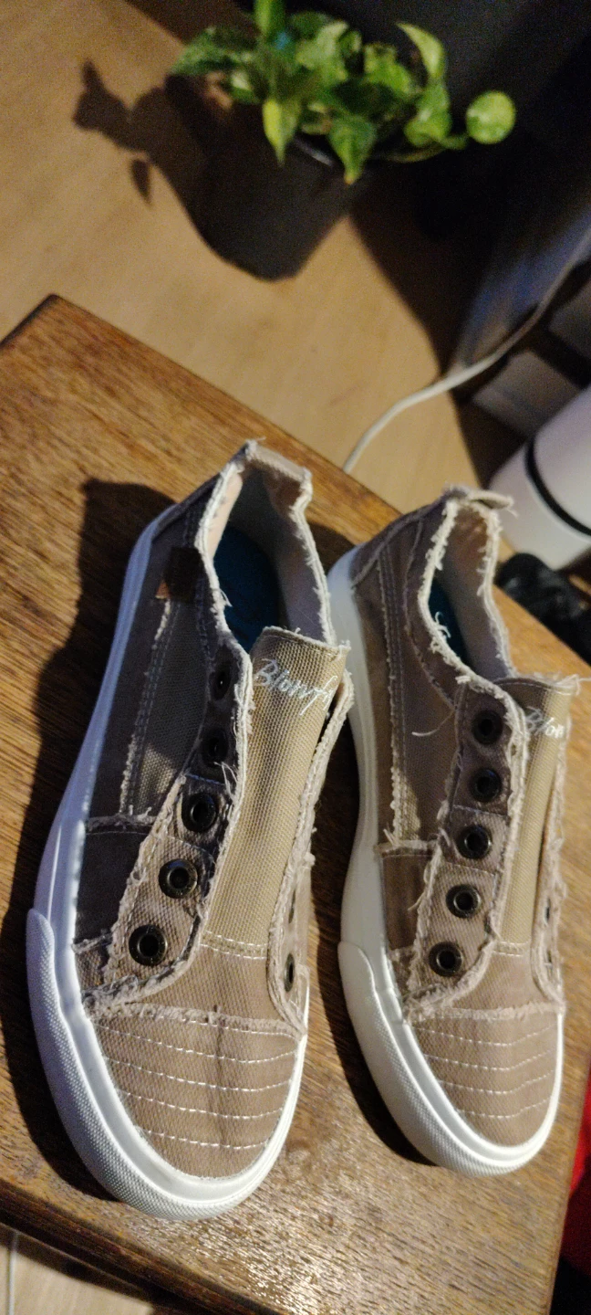 Blowfish Malibu Tan Canvas Slip-On Sneakers - photo 2