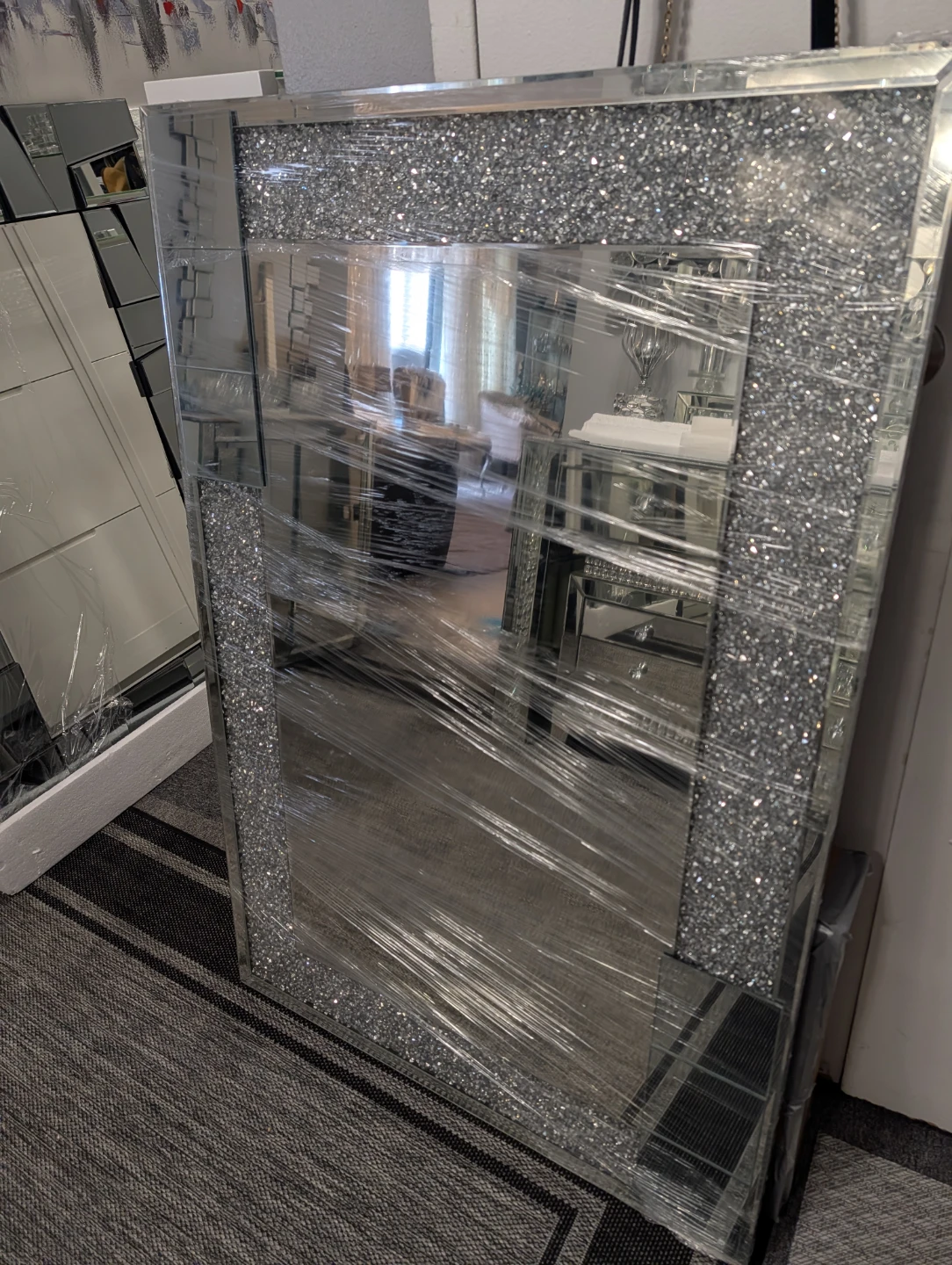 Large Crushed Diamond Mirror - photo 4