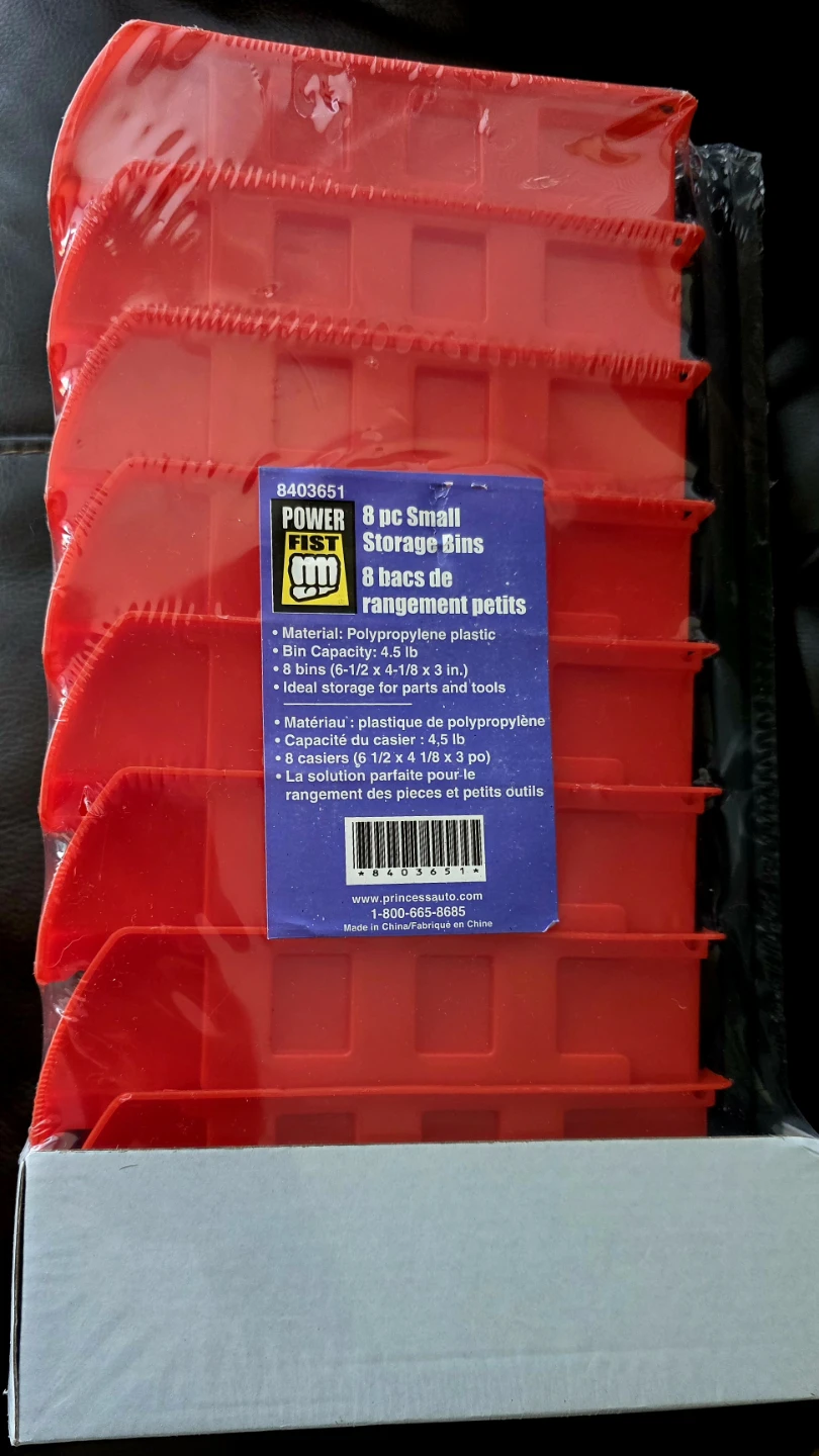 Brand new, 8 pc Small Storage Bins. Yes available.