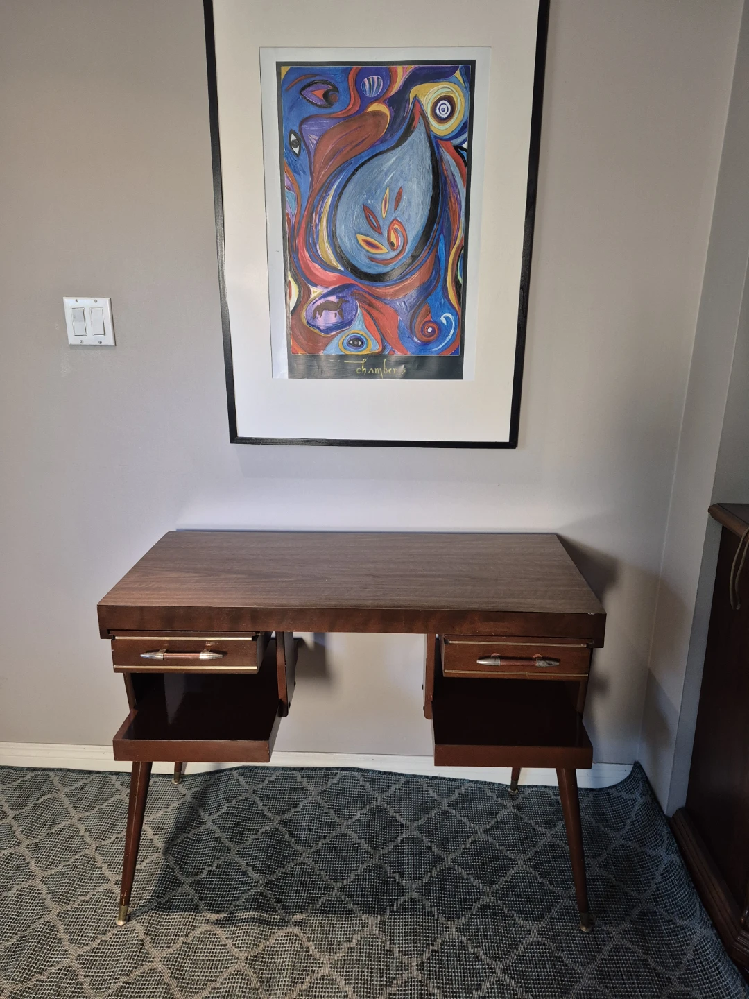 Vintage Mid Century Desk/Vanity with drawers