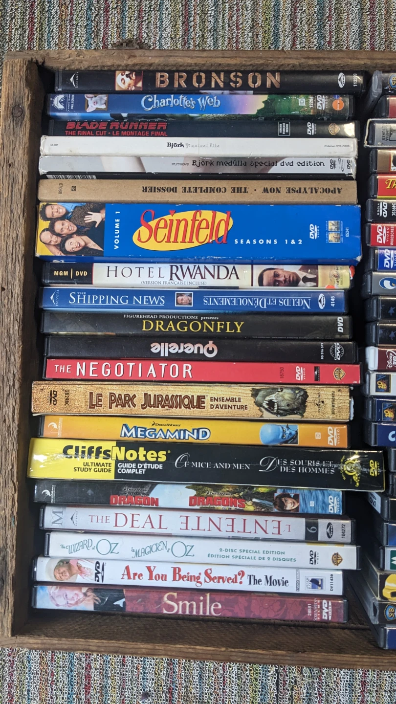 DVDs - Seinfeld, The Wizard of Oz, Dragonheart, and more - photo 2