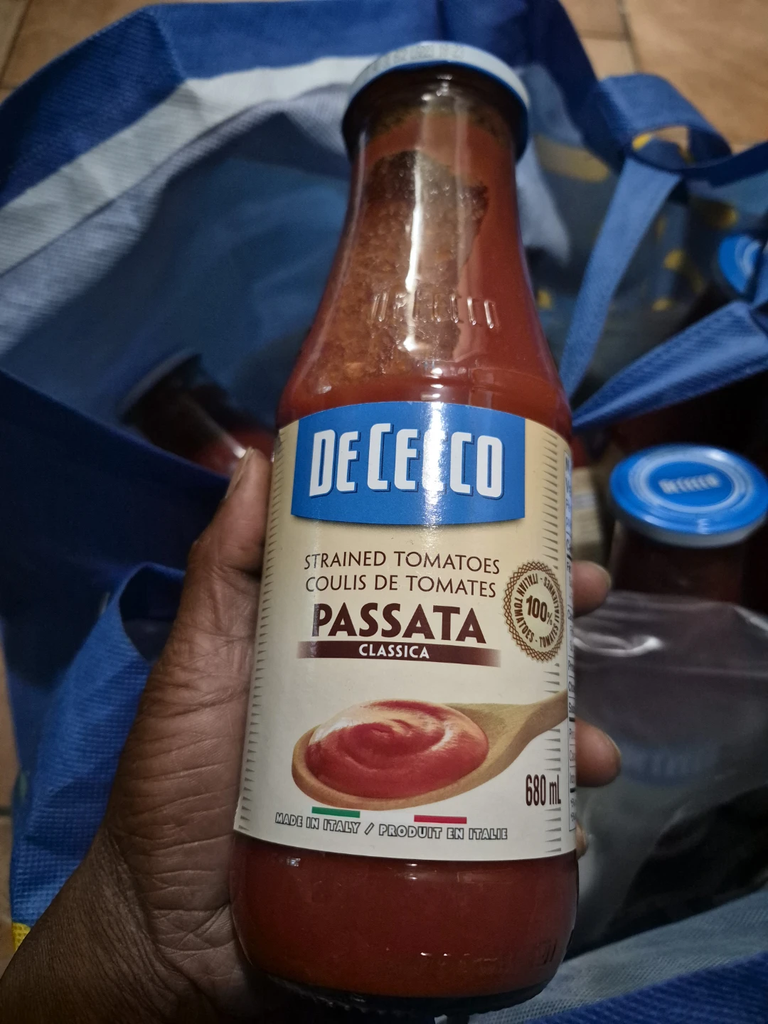 De Cecco Passata Classica - Strained Tomatoes 680 ml