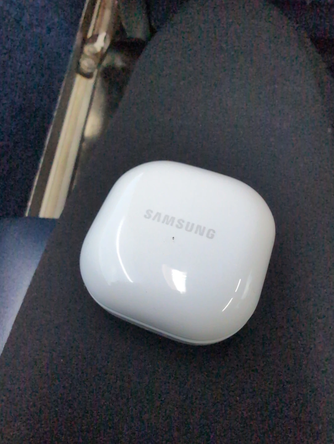 Samsung Wireless Earbuds Charging Case