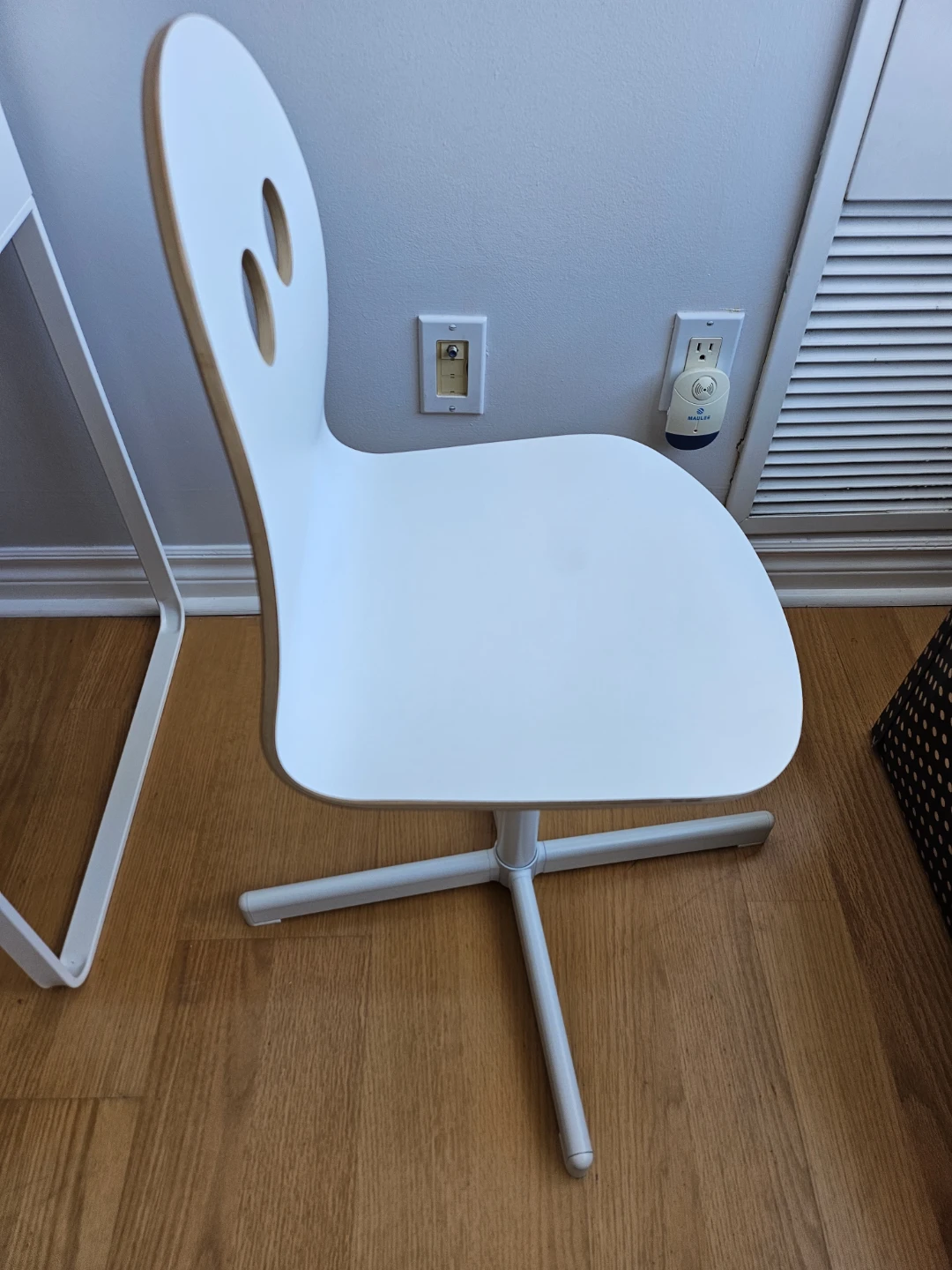 IKEA Chair - photo 4