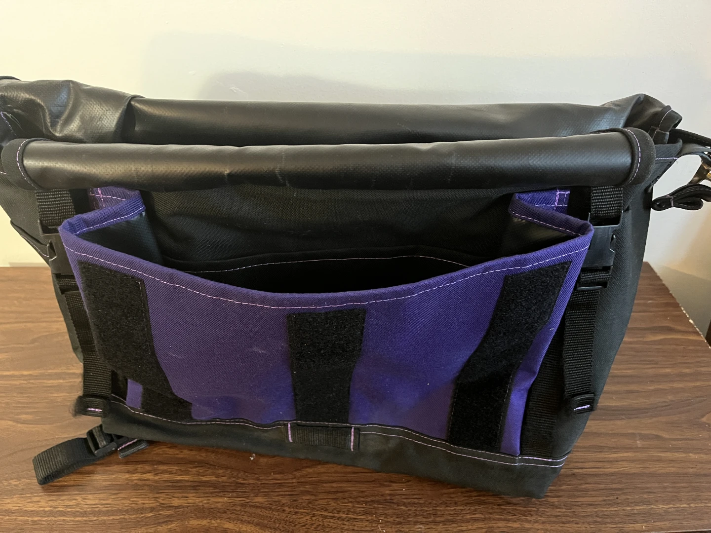 'TRASH' Messenger Bags Dumpster - photo 3