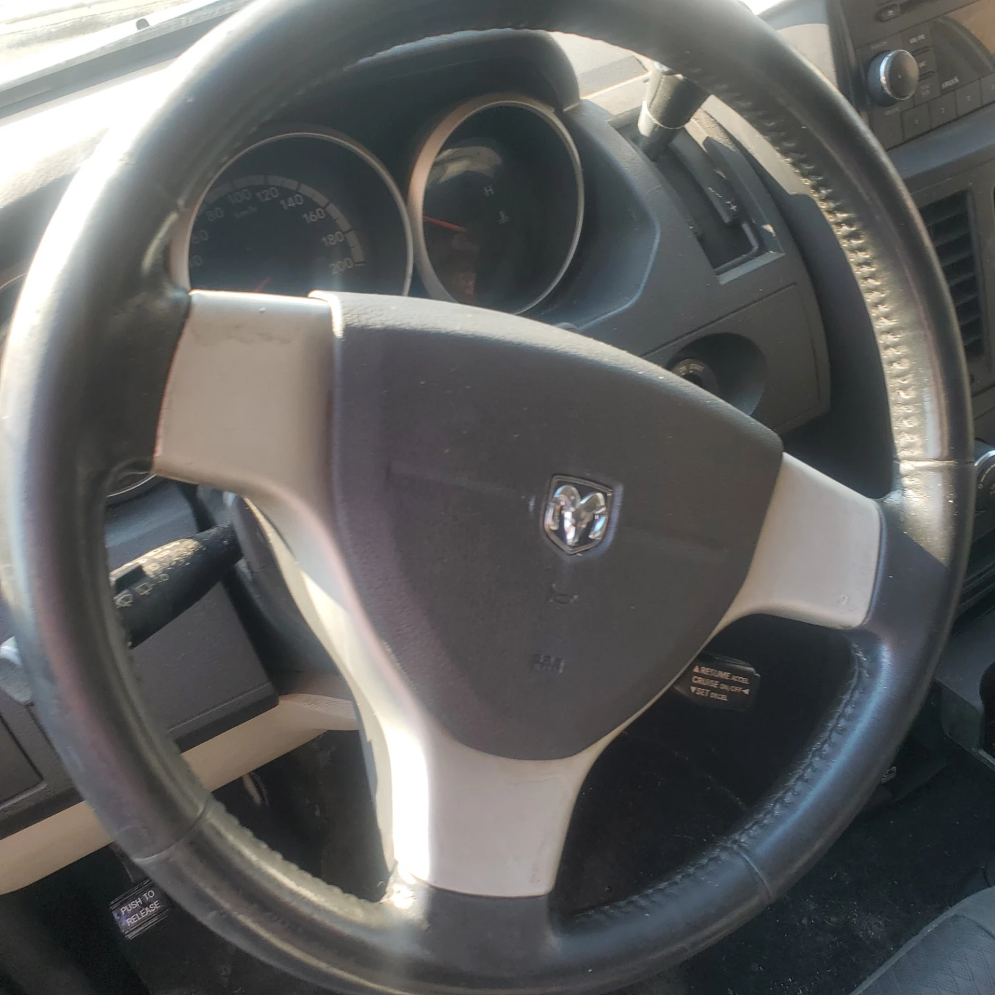 Dodge Grand Caravan SE Minivan - photo 5