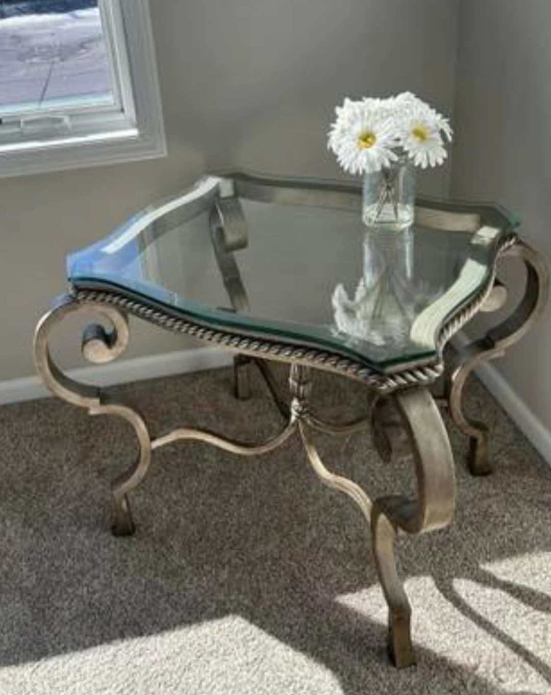 Beautiful iron and glasstop coffee table and 2 end tables - photo 4