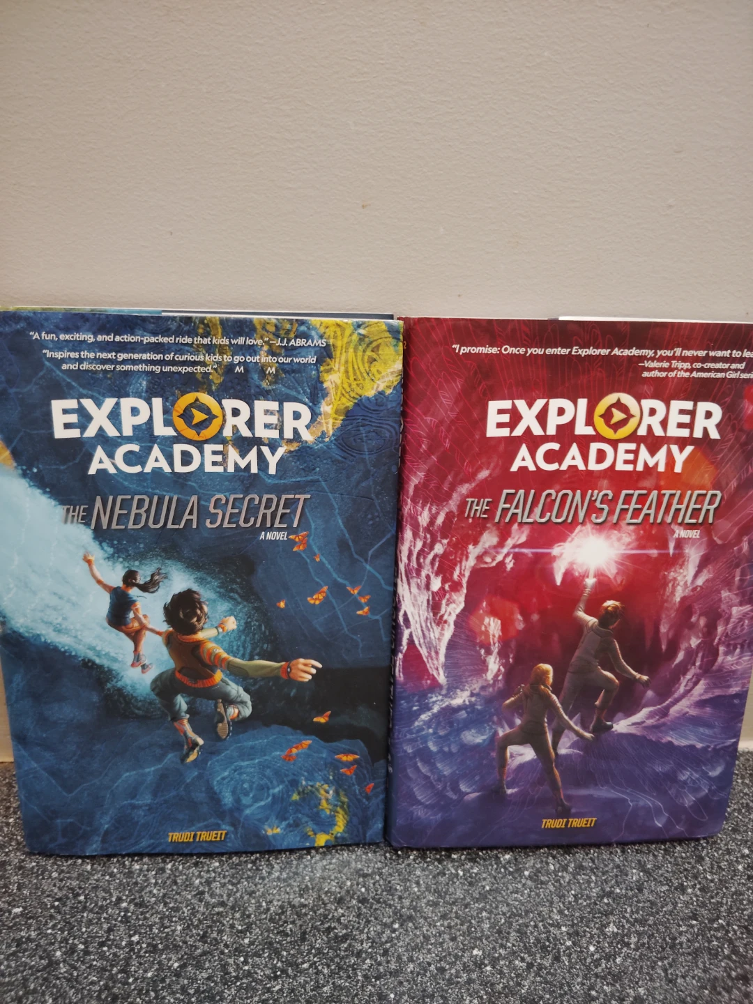 Children's & Middle Grade Fantasy Book Lot - photo 5