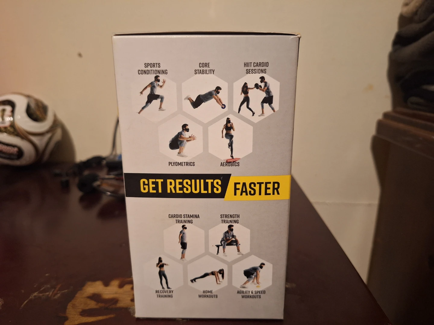 Brand New training mask 2.0 size Medium - photo 4