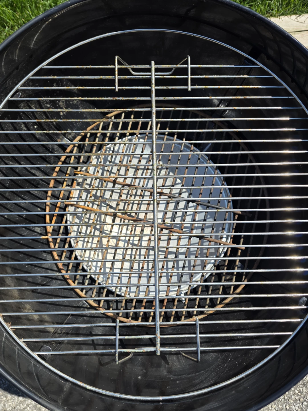Weber Kettle Charcoal Grill - photo 4