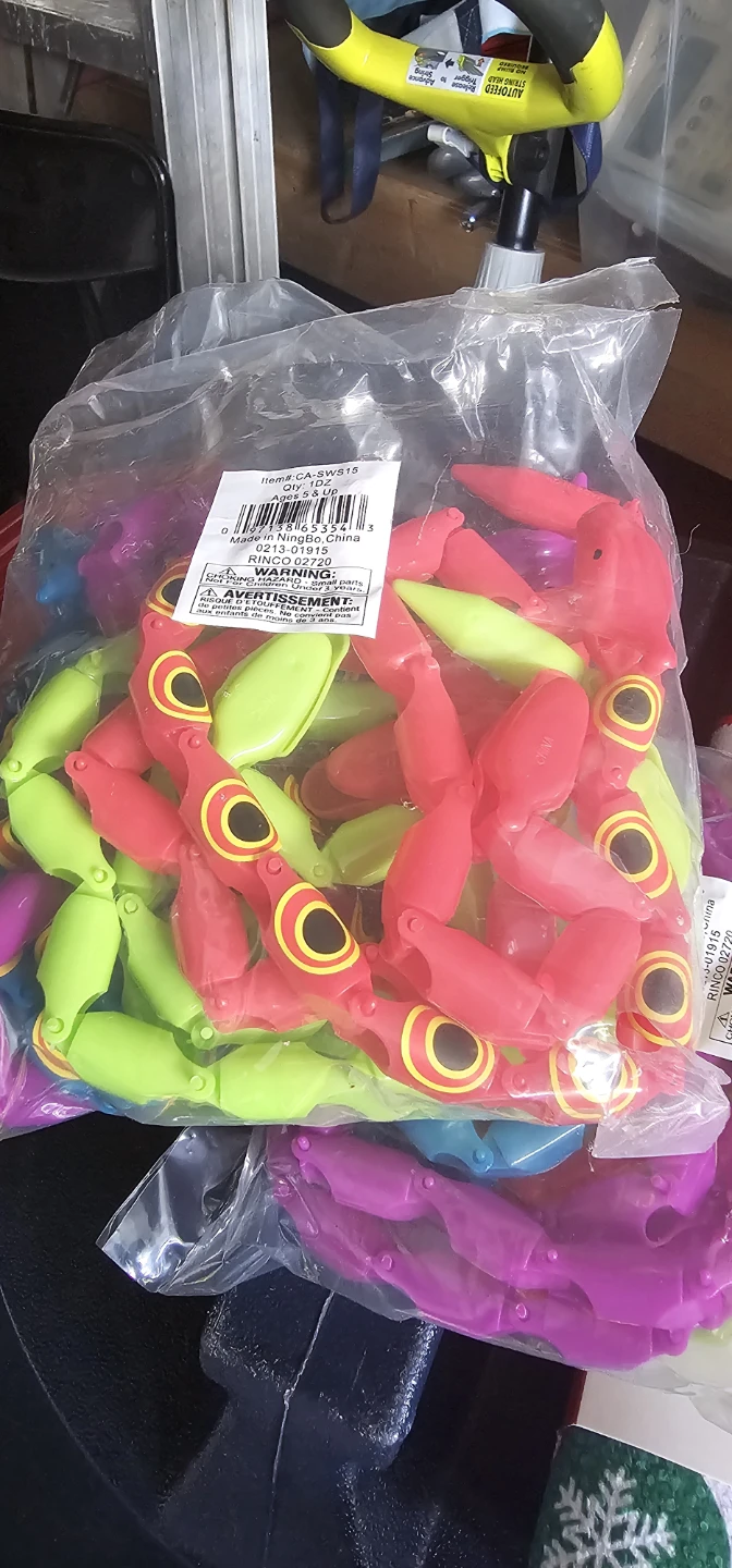 Huge Kids loot bag toys - photo 2