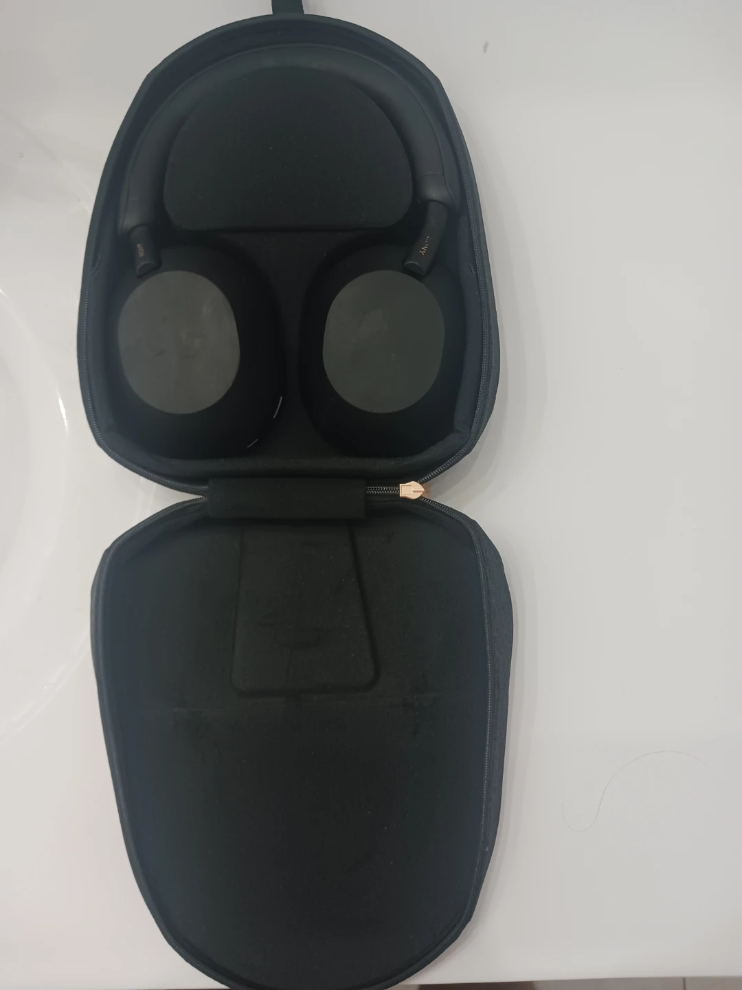 Sony WH-1000XM5 Noise Cancelling Headphones