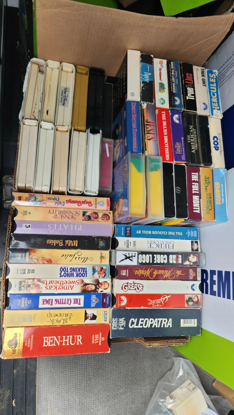 Toshiba 4Head Hi-Fi VHS VCR W522CG - photo 2