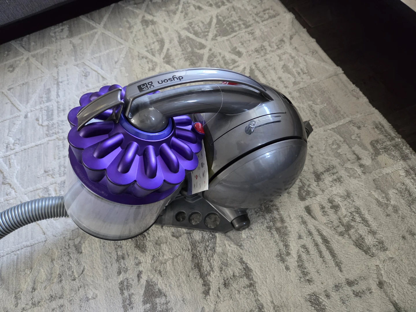 Dyson Ball Vacuum Cleaner - photo 3
