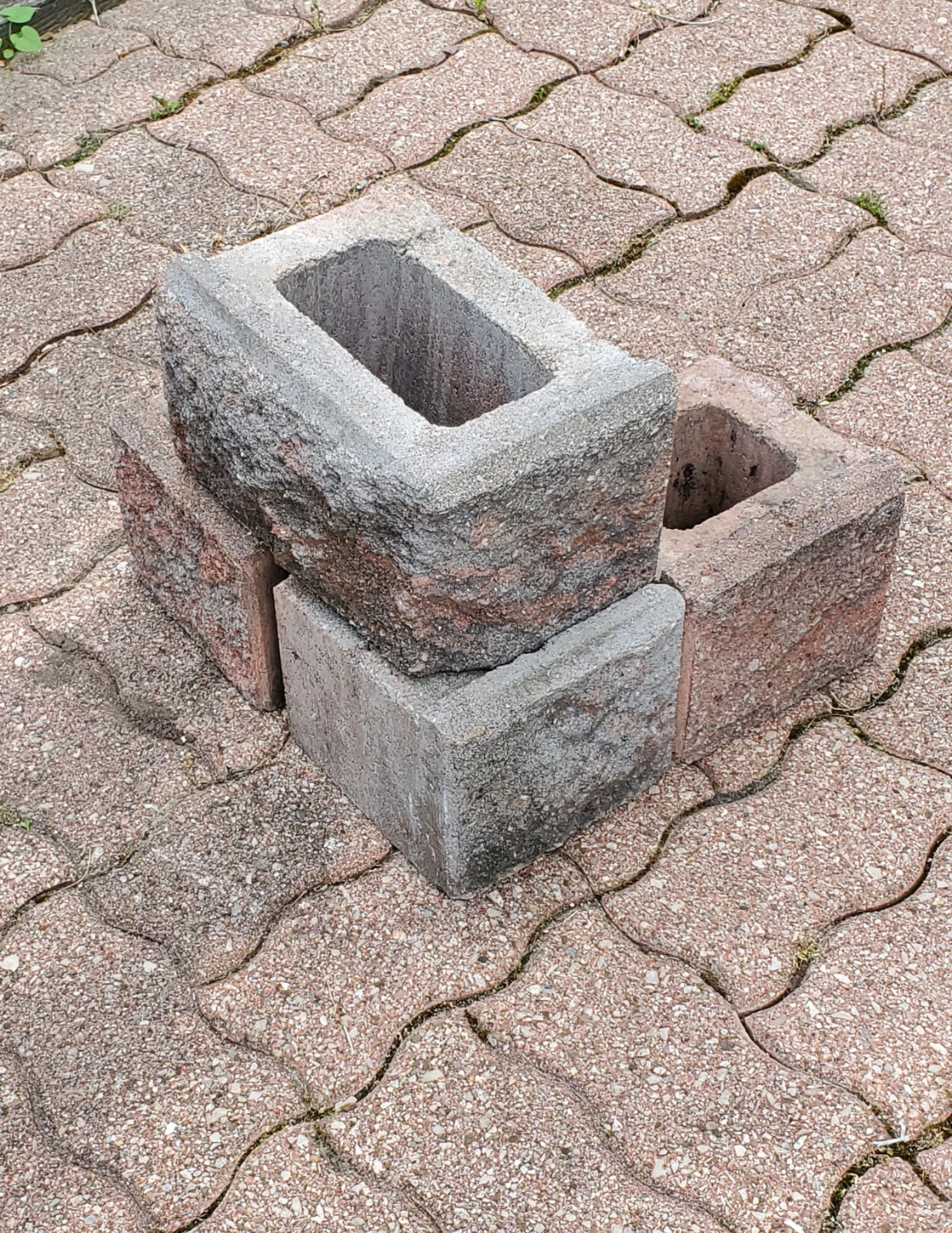 Concrete Retaining Wall Blocks - photo 4