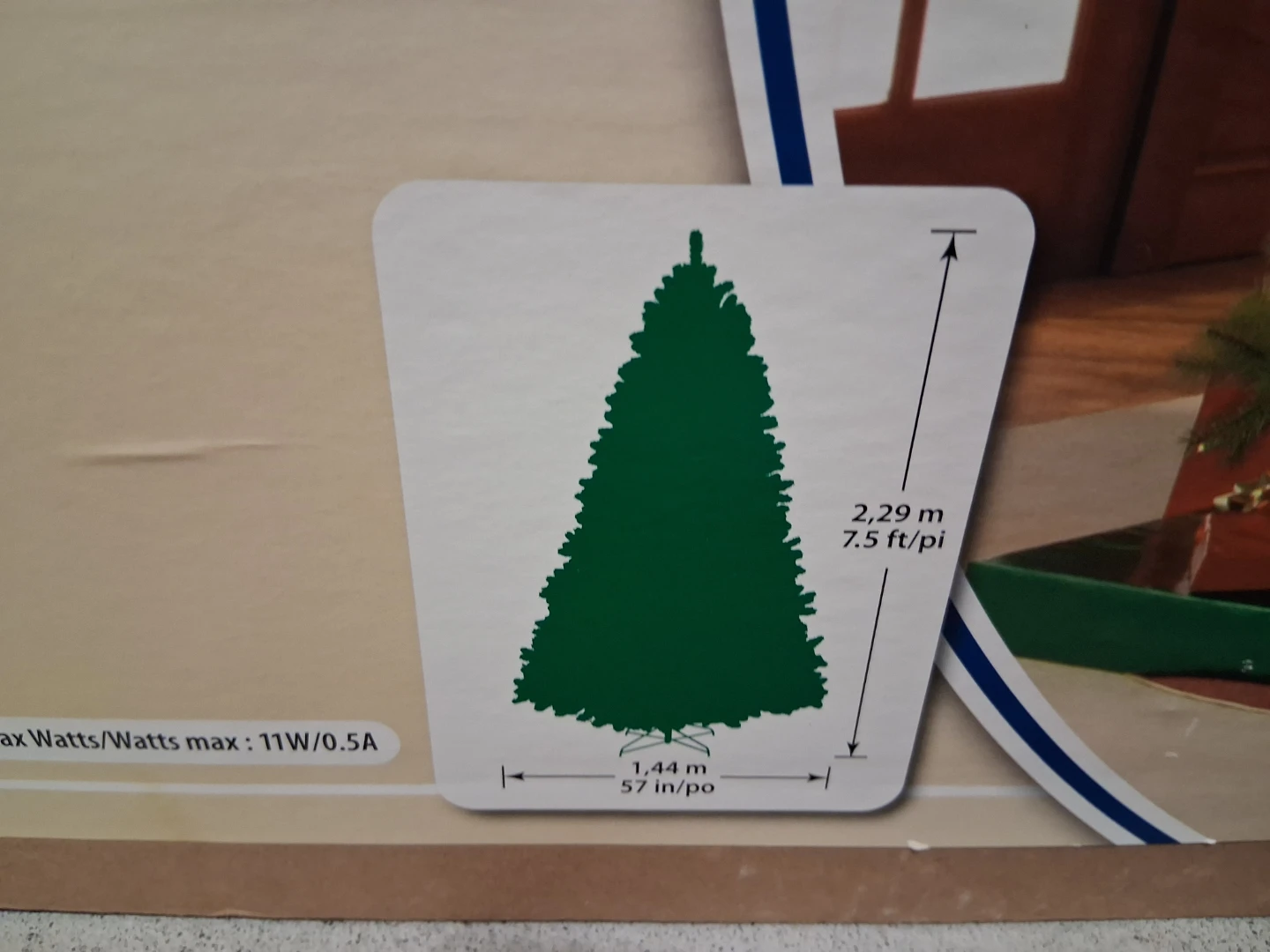 2.3m Christmas Tree with LED lights - photo 5