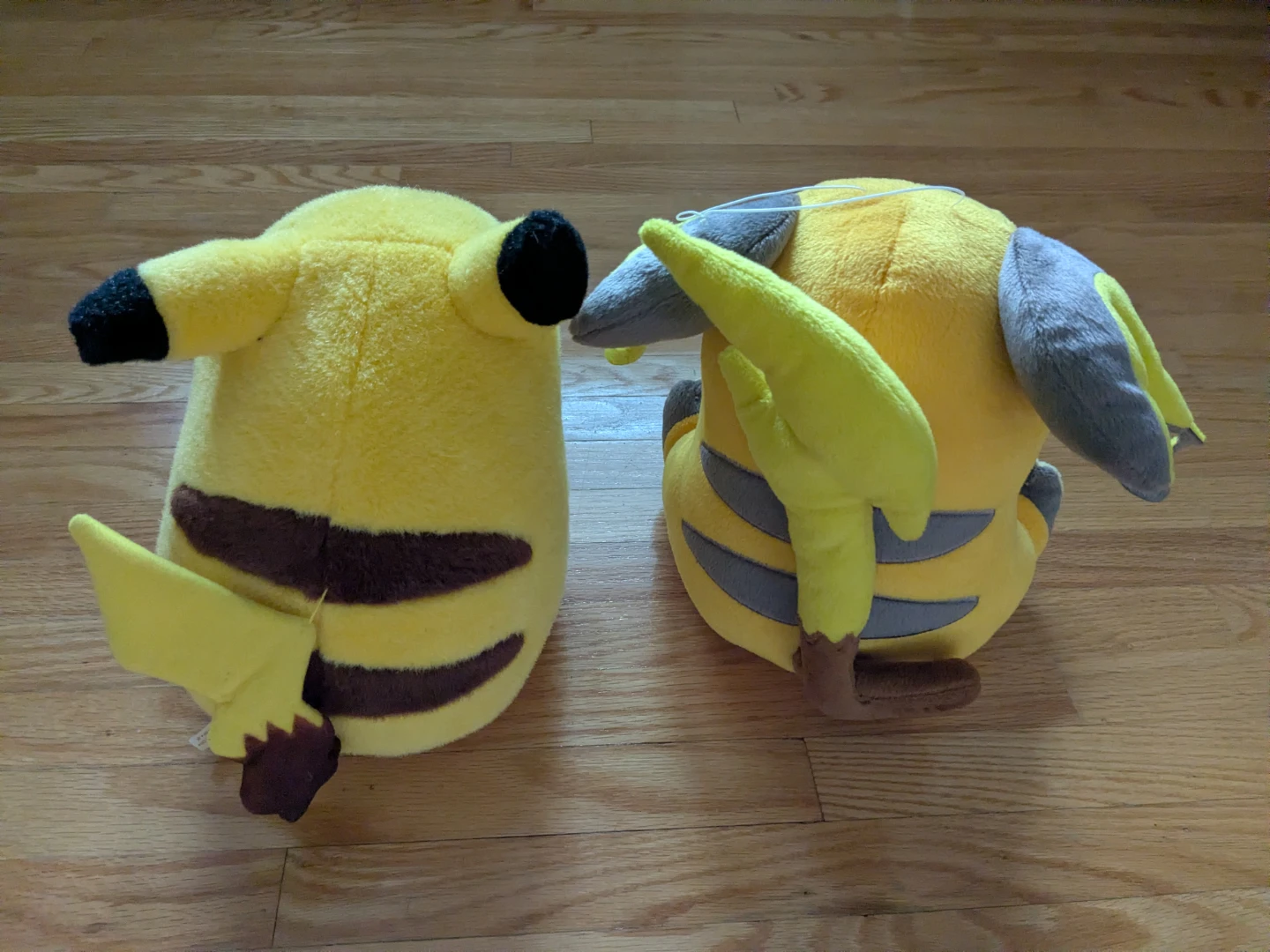Tomy Talking Pikachu Chonkachu and Raichu Plush Toys - photo 3