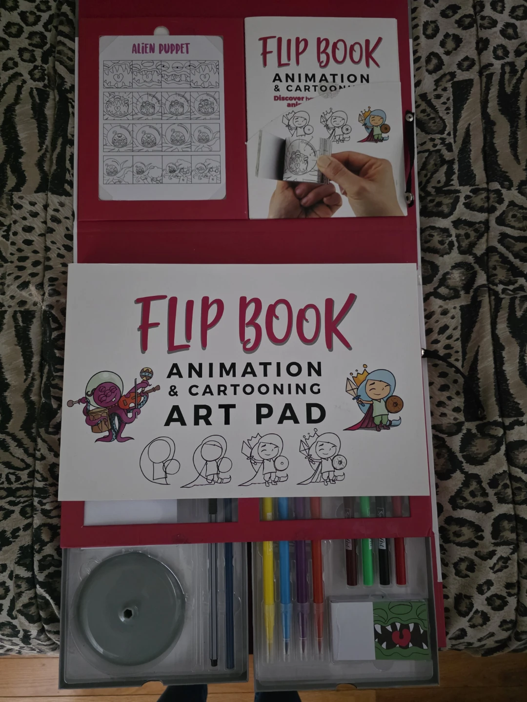 Spice Box Flip Book Animation & Cartooning Art Pad Kit - photo 2
