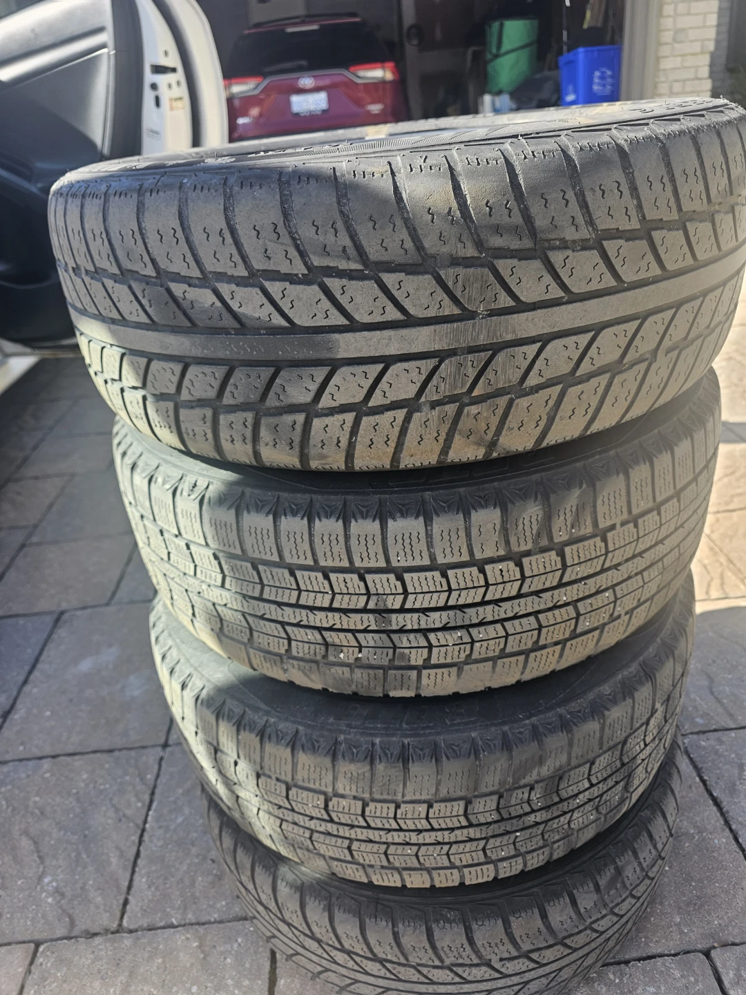 Set of 4 Winter Tires - 205/55R16 - photo 4