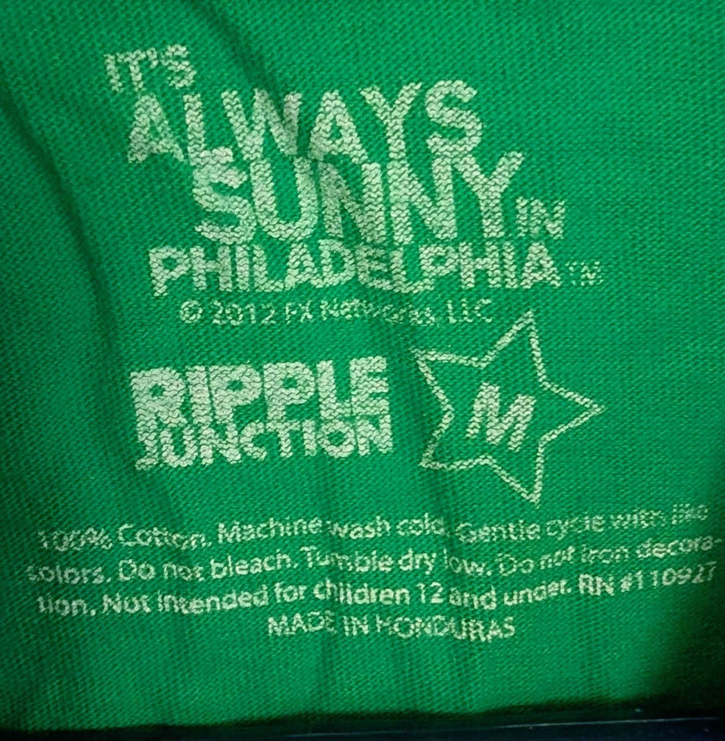 Always Sunny in Philadelphia Paddy's Shirt - Men's Medium - photo 3