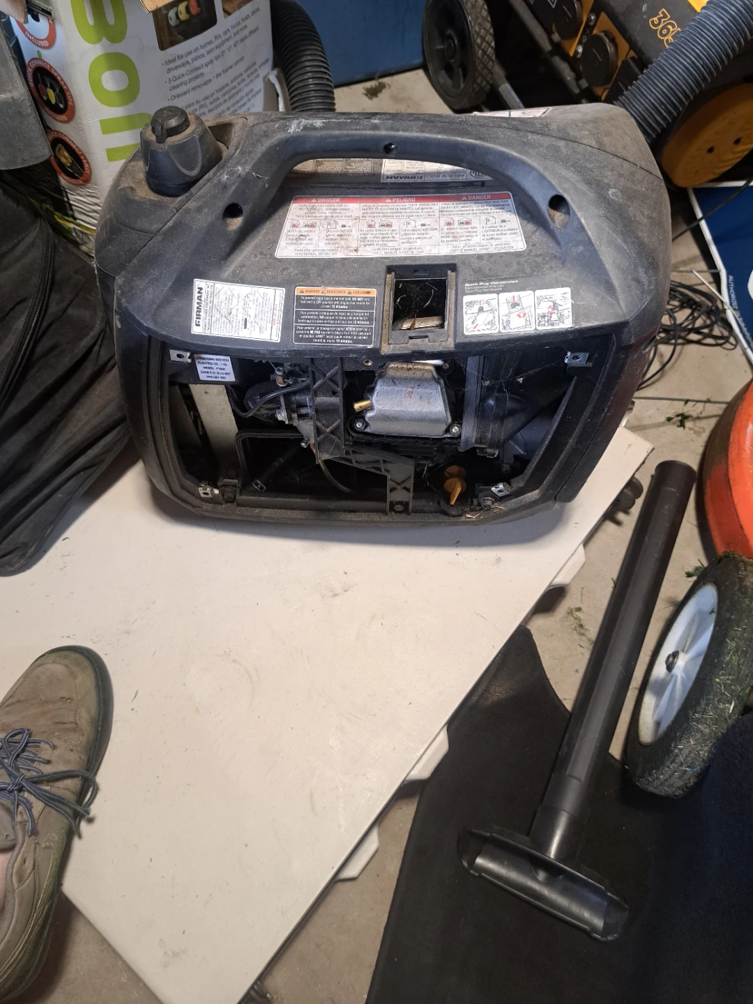 FIRMAN W2100i Generator - photo 4