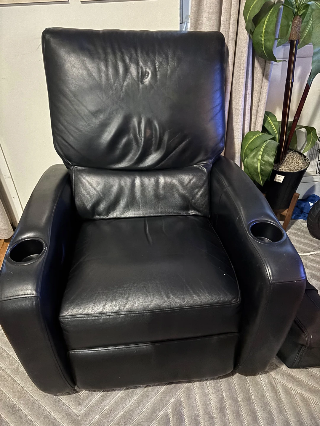 Black Leather Recliner with Cup Holders