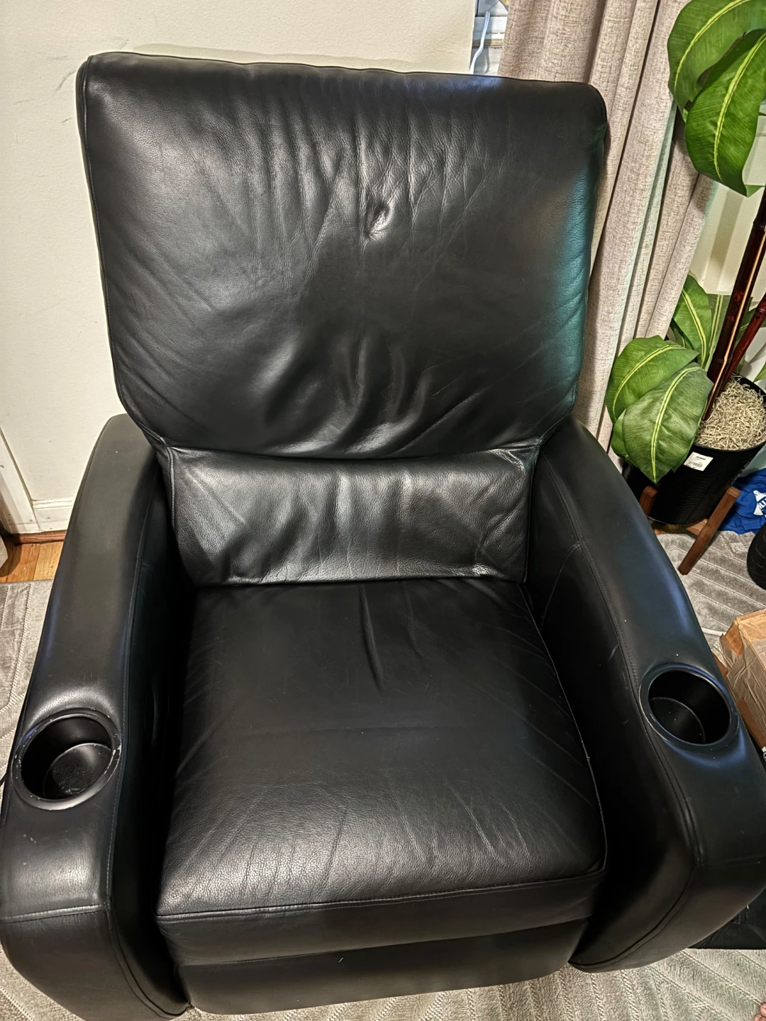 Black Leather Recliner with Cup Holders - photo 2