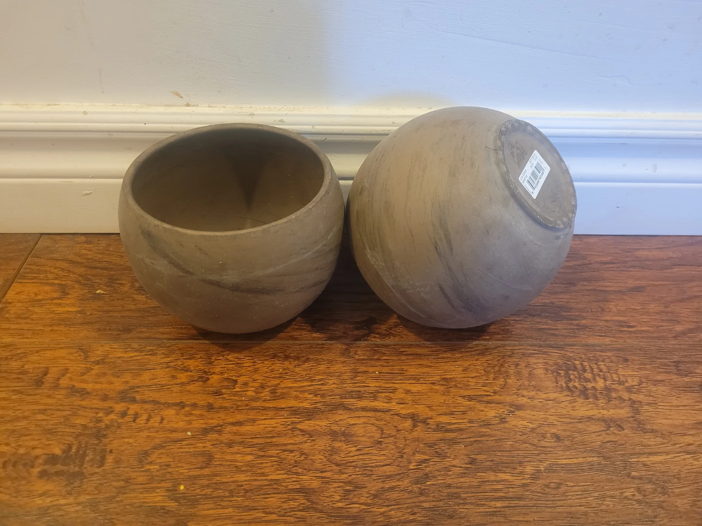 Clay flower/plant pot set of 2 - photo 2