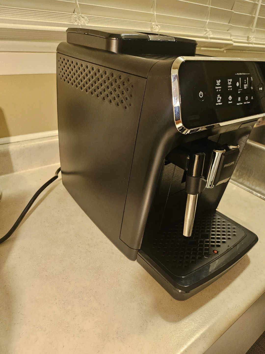 Philips 2200 Series Fully Automatic Coffee Espresso Machine! - photo 5