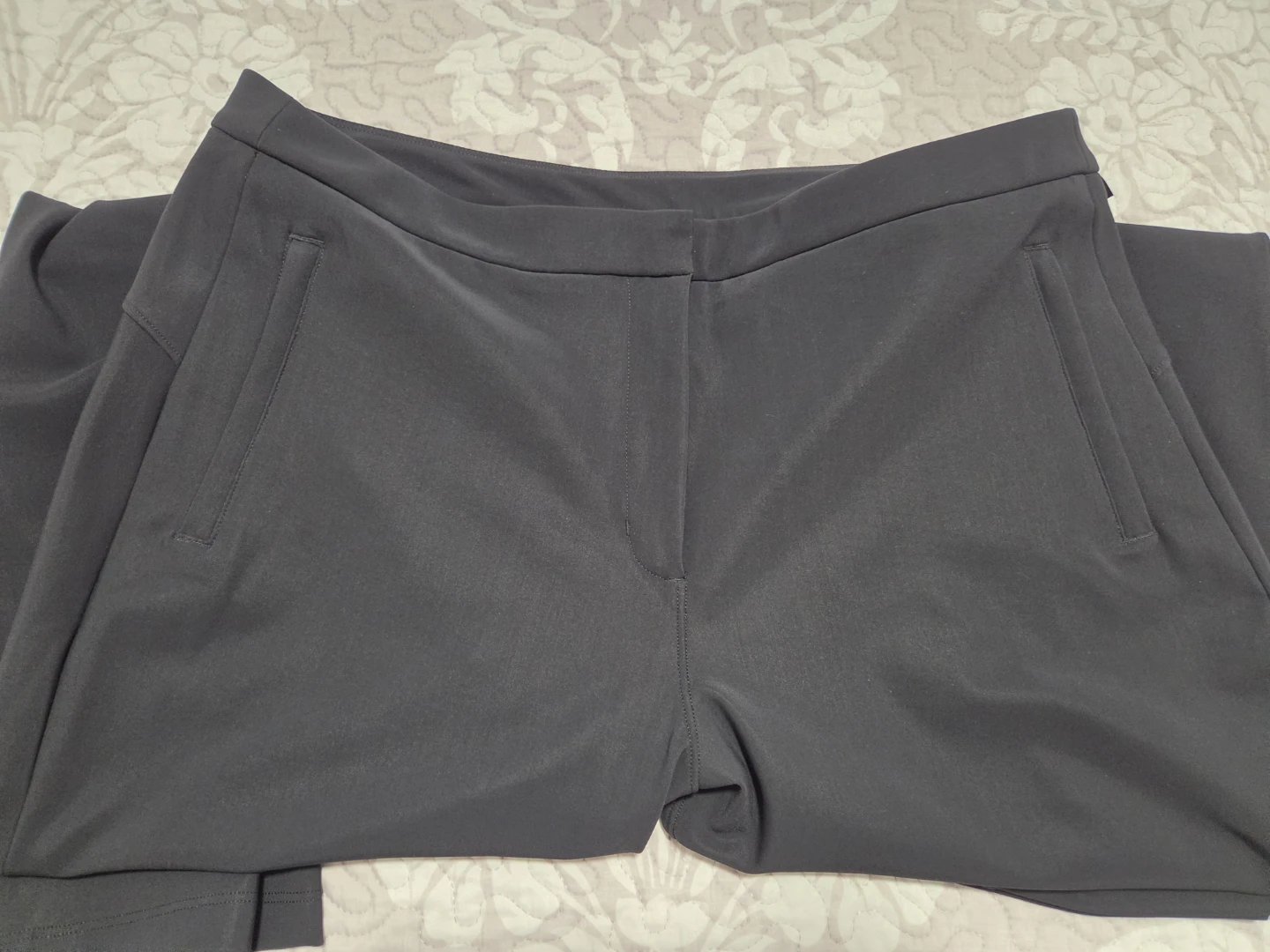 Lululemon Black Pants Size 10 - photo 4