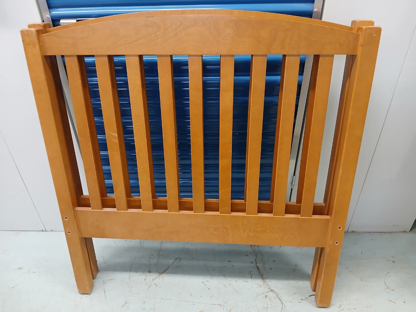 Wooden Twin Bed Headboard - photo 3