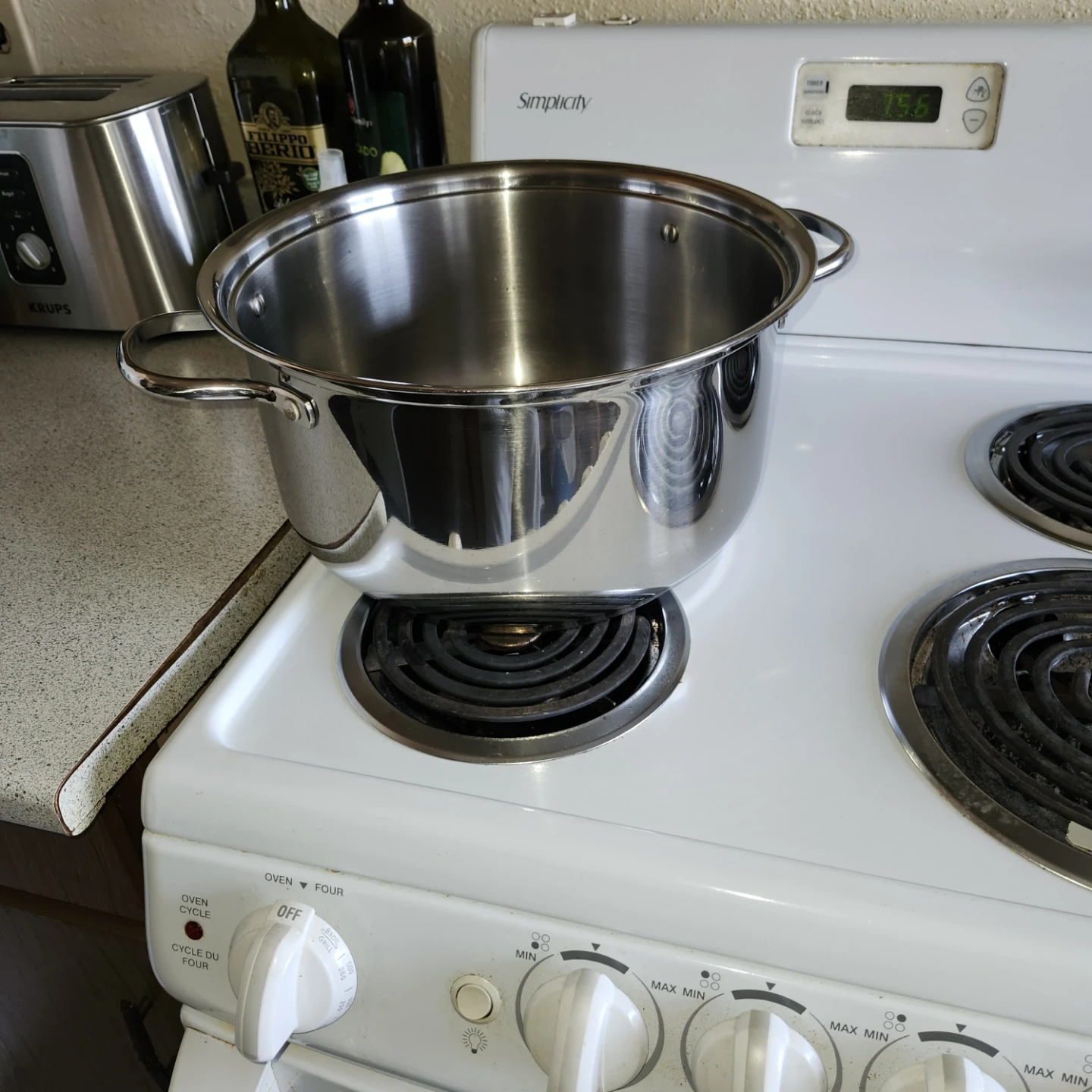 Stainless Steel Pot with Lid. 8 quart - photo 3