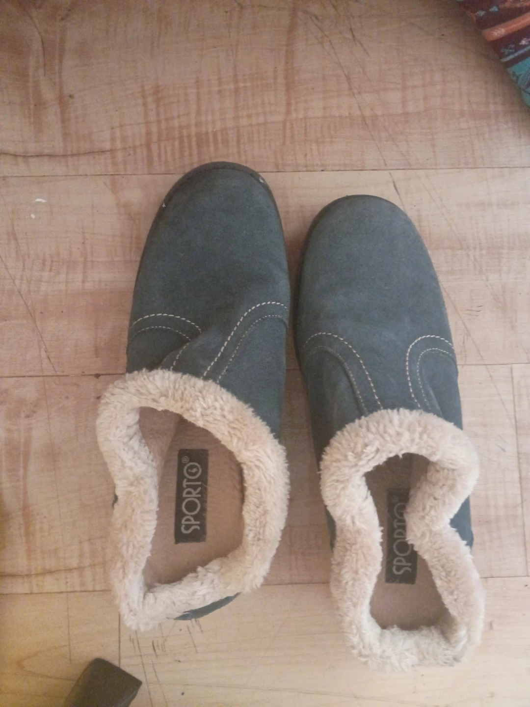 SPORTO woMen's Comfort Slipon heeled furry. Clogs