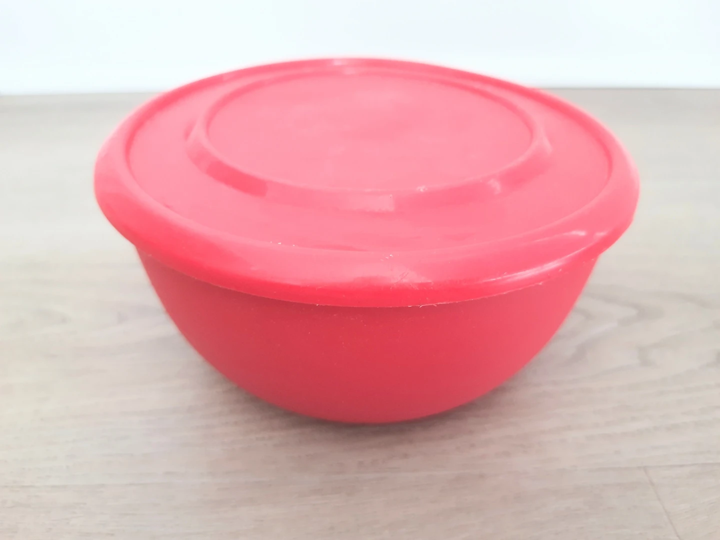 Set of 2 Stainless Steel Mixing Bowls with Lids - photo 3