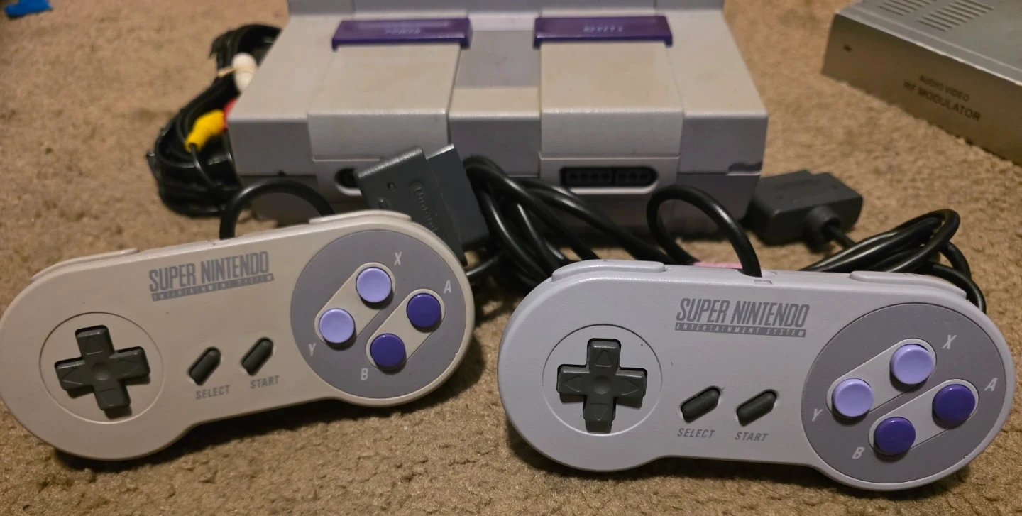 Super Nintendo SNES Bundle with Earthworm Jim - photo 2