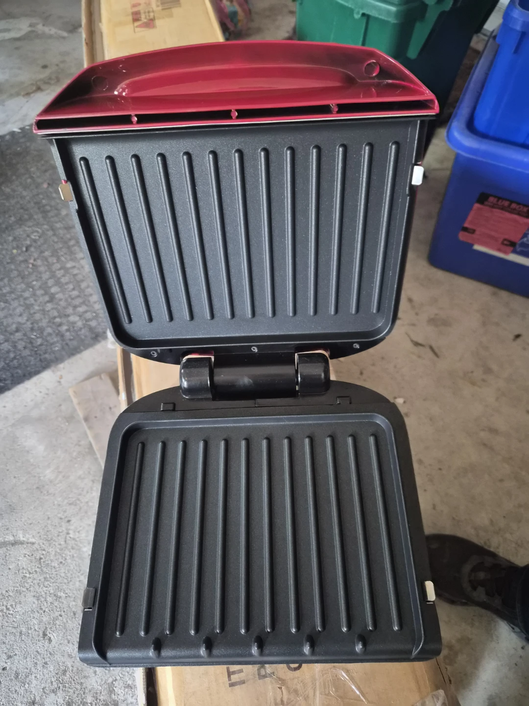 George Foreman Red Electric Grill - photo 2