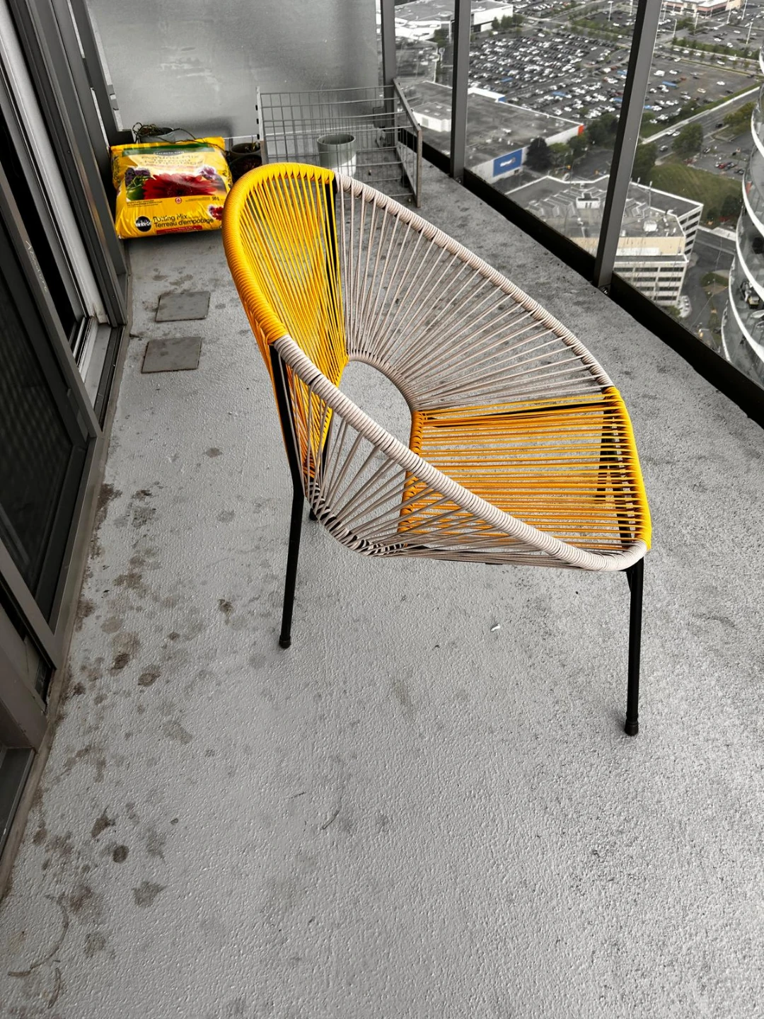 Yellow and White Acapulco Chair - photo 2