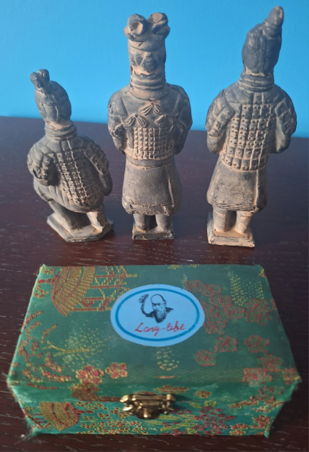 Vintage Chinese Collectibles Decor - photo 2