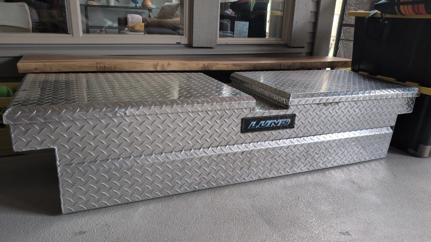 Lund Aluminum Diamond Plate Truck Tool Box
