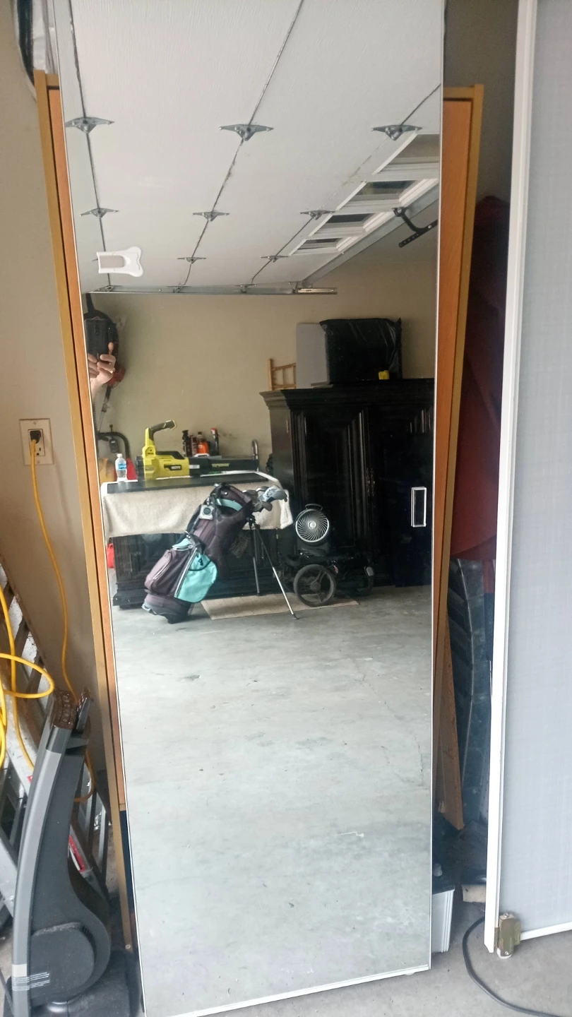 Closet mirror doors. - photo 2