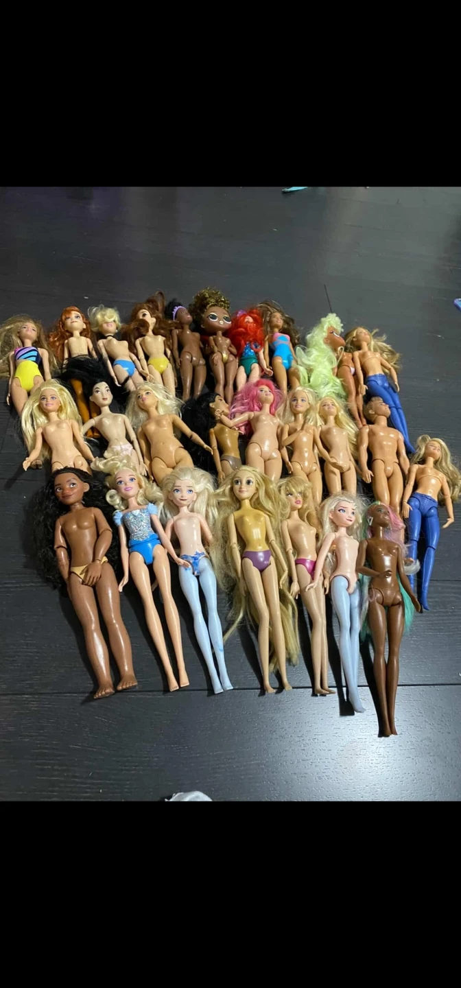 Barbie Dollhouse, Dolls and Accessories - photo 2
