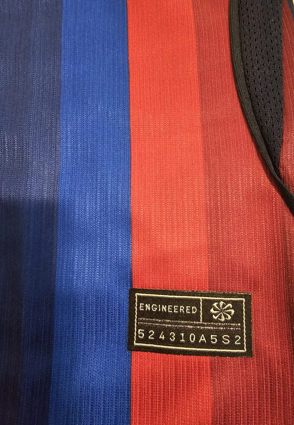 1:1 High quality FC Barcelona Jersey and Shorts - photo 3