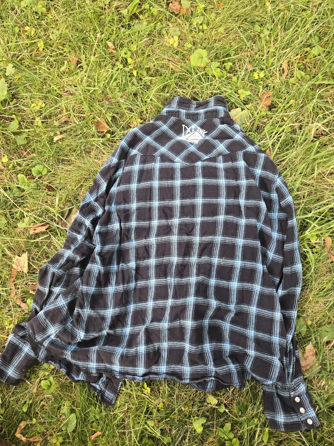 Wrangler Plaid Long Sleeve Shirt mens medium - photo 2
