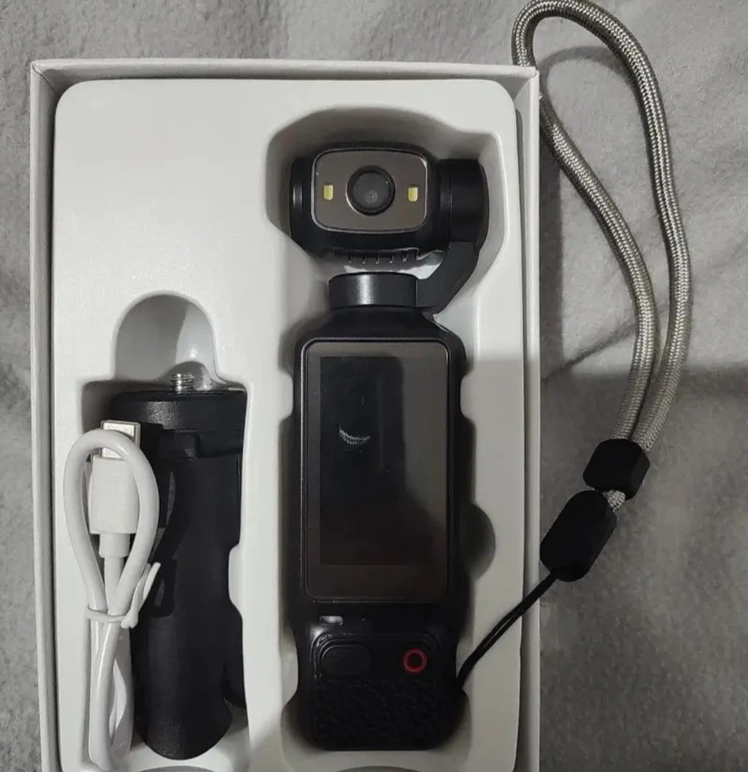 4K Pocket Action Camera with Accessories