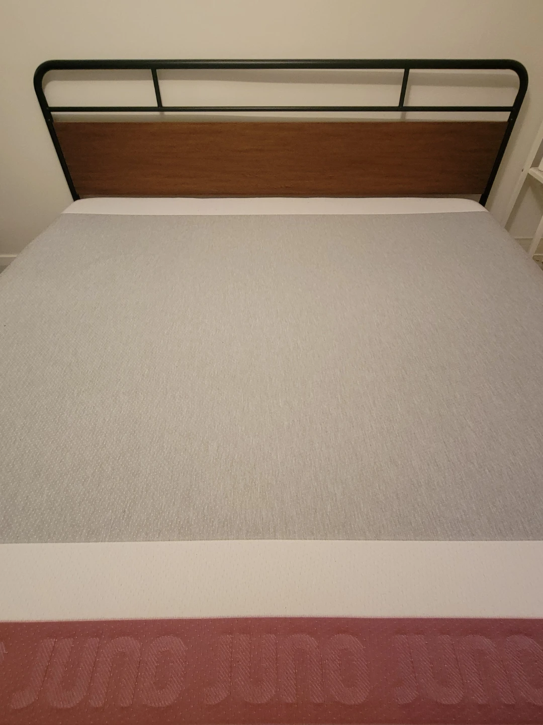 JUNO king mattress