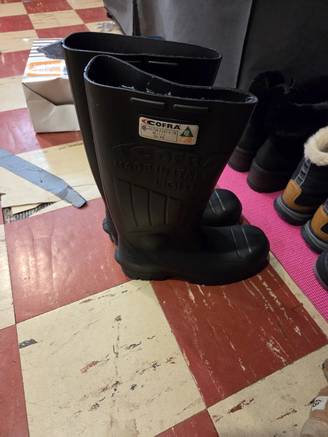 COFRA Light Boots - Black - photo 2